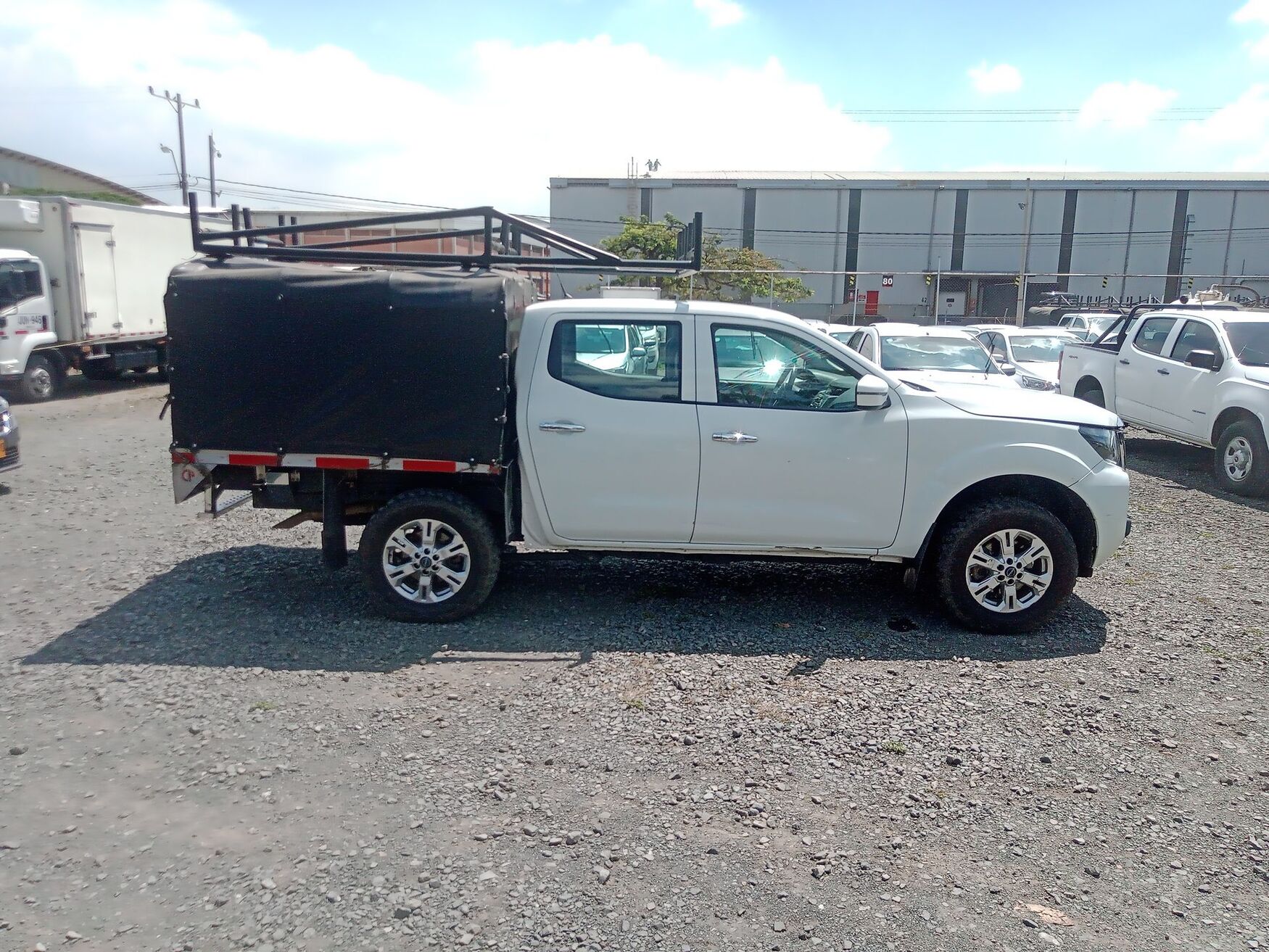 NISSAN FRONTIER 2024