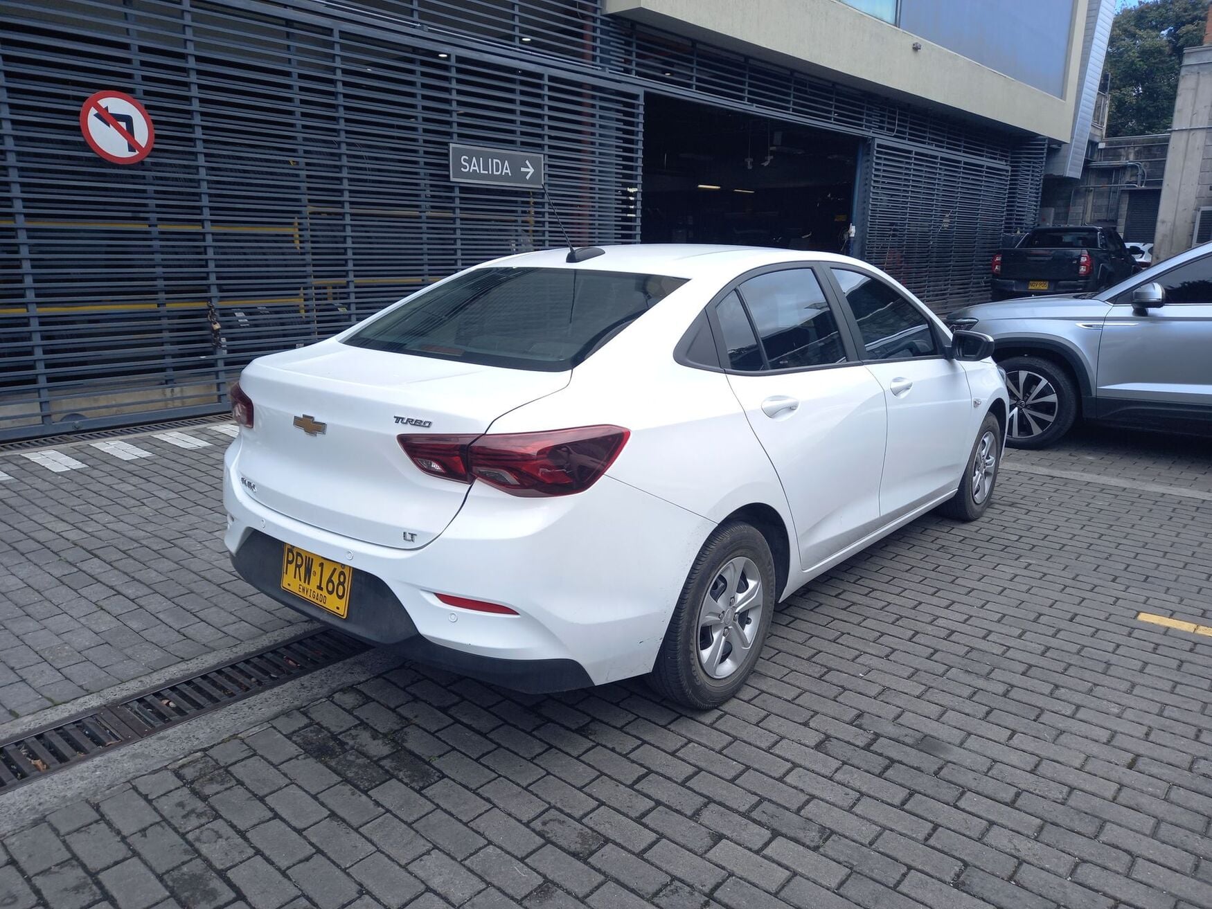 CHEVROLET ONIX 2025