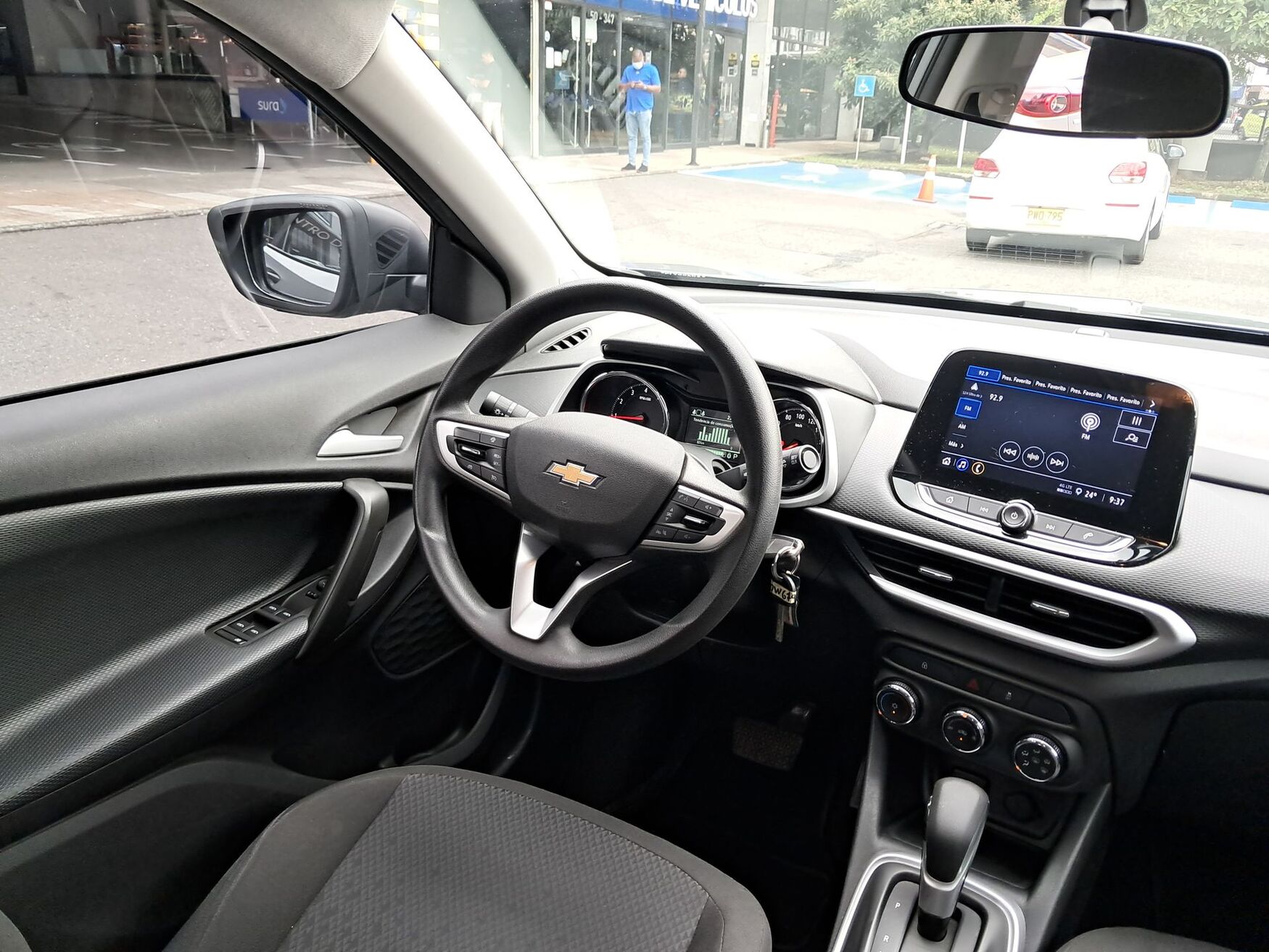 CHEVROLET TRACKER 2025