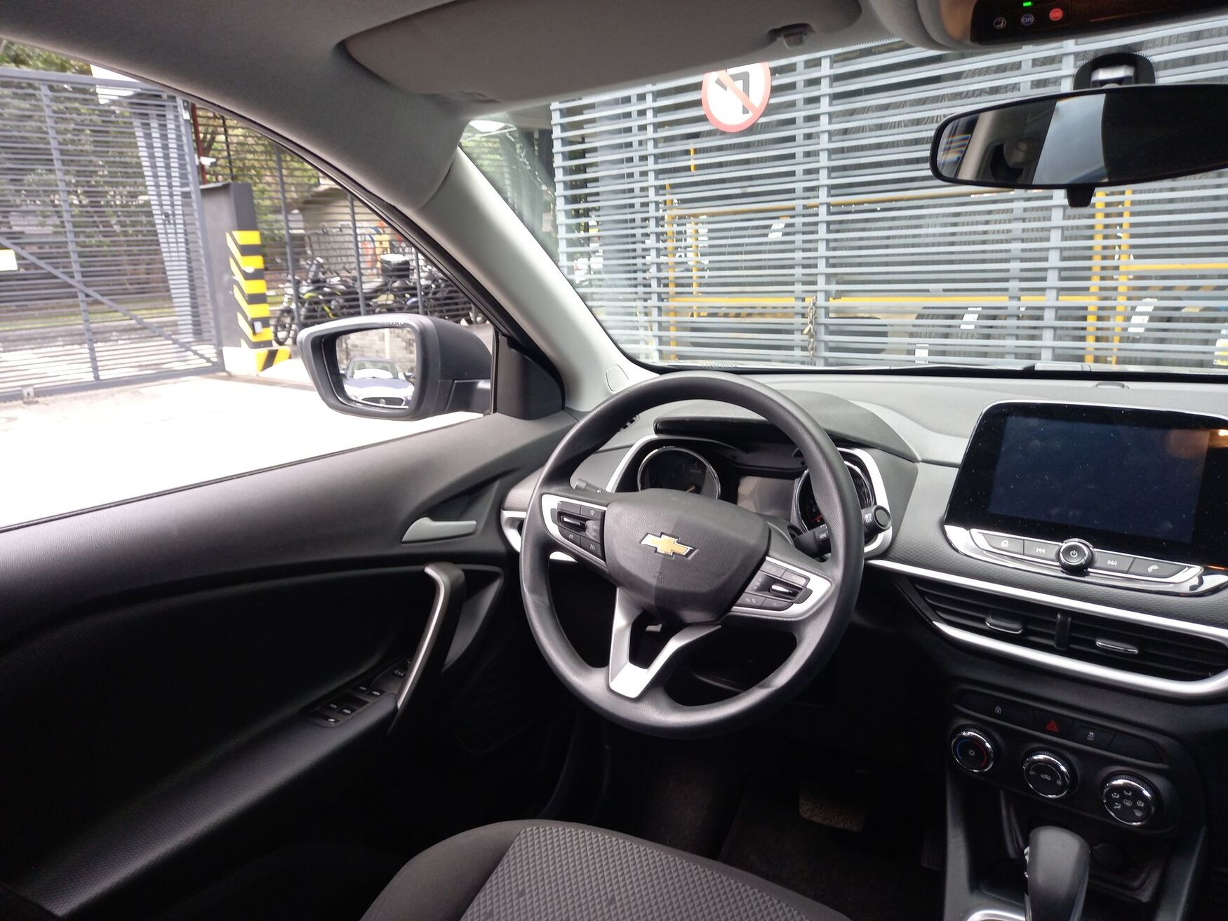 CHEVROLET TRACKER 2025
