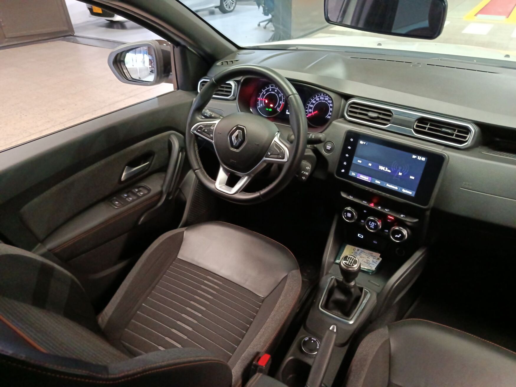 RENAULT DUSTER 2026