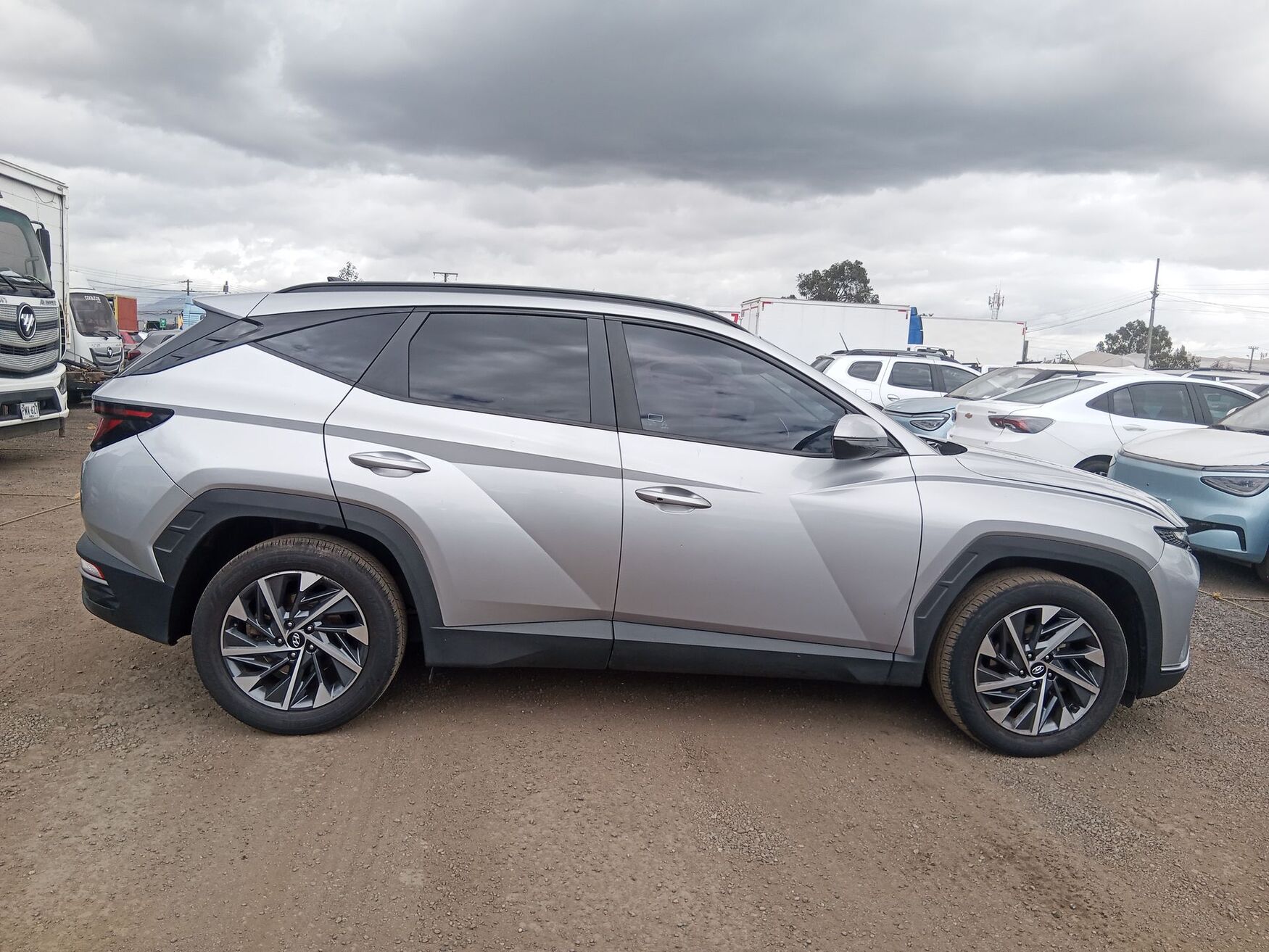 HYUNDAI TUCSON 2024