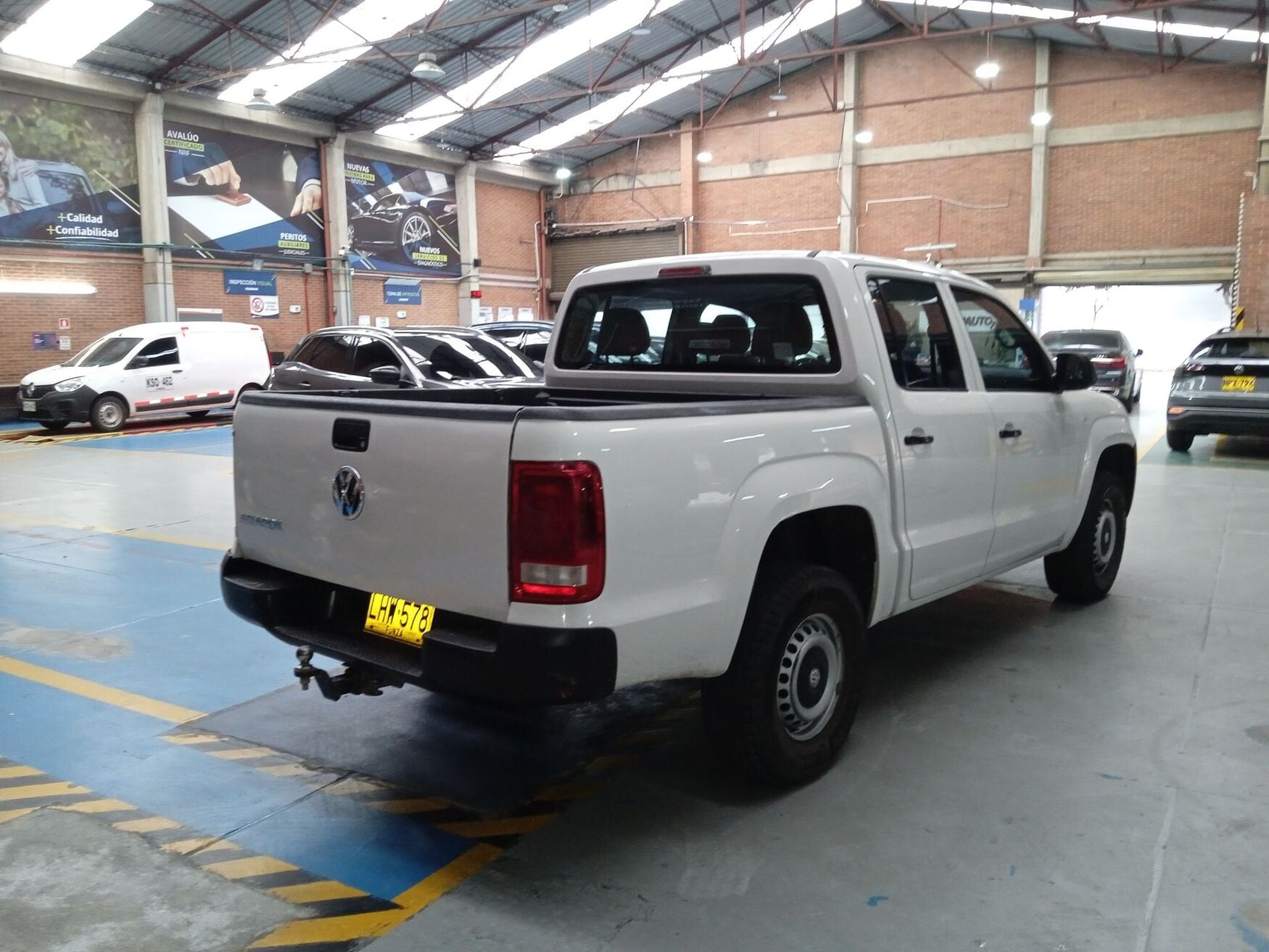 VOLKSWAGEN AMAROK 2022