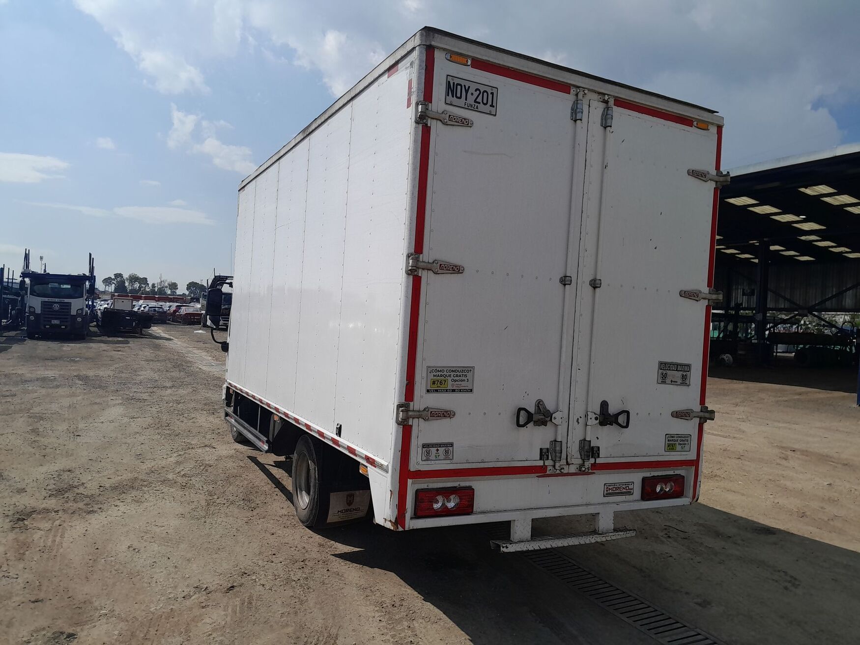 FOTON FKR CUMMINS 2025
