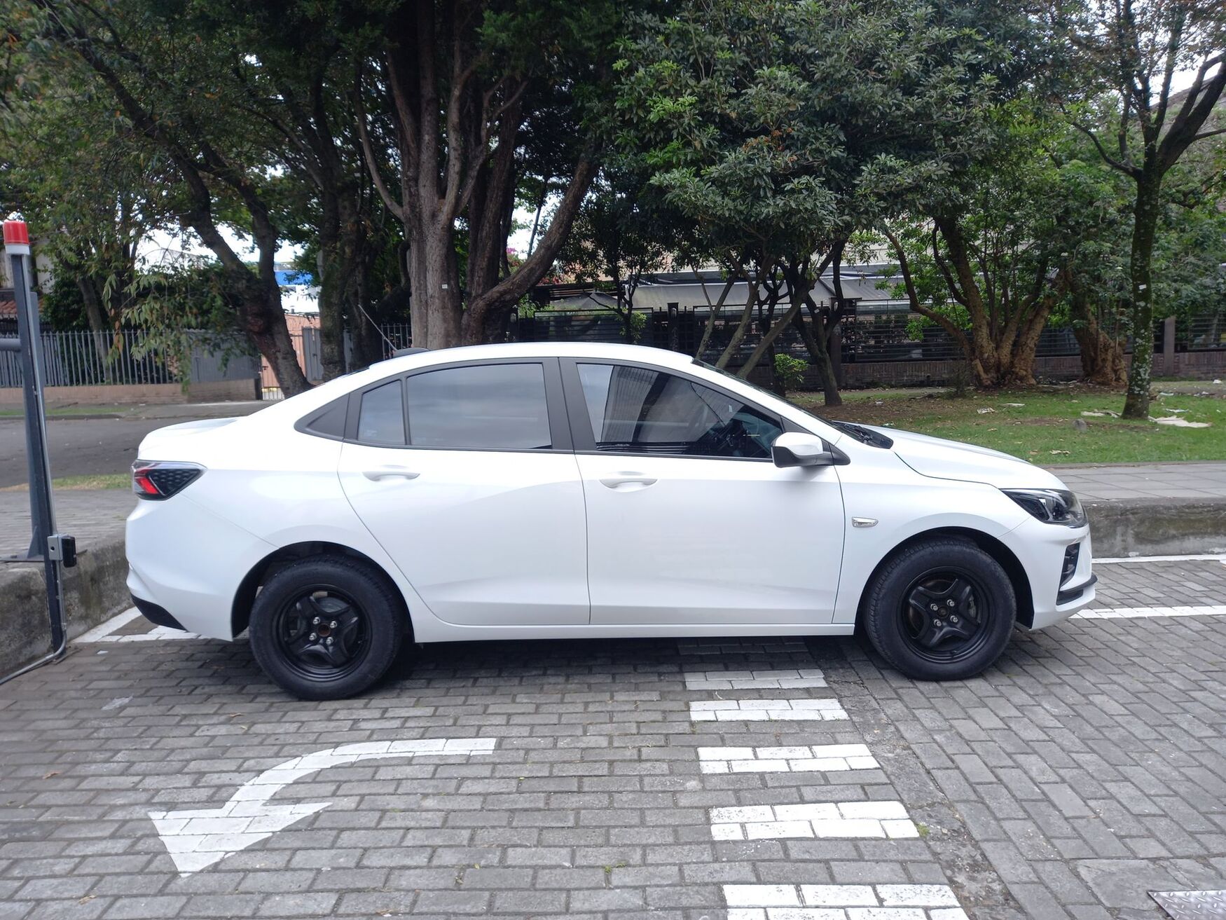 CHEVROLET ONIX 2026