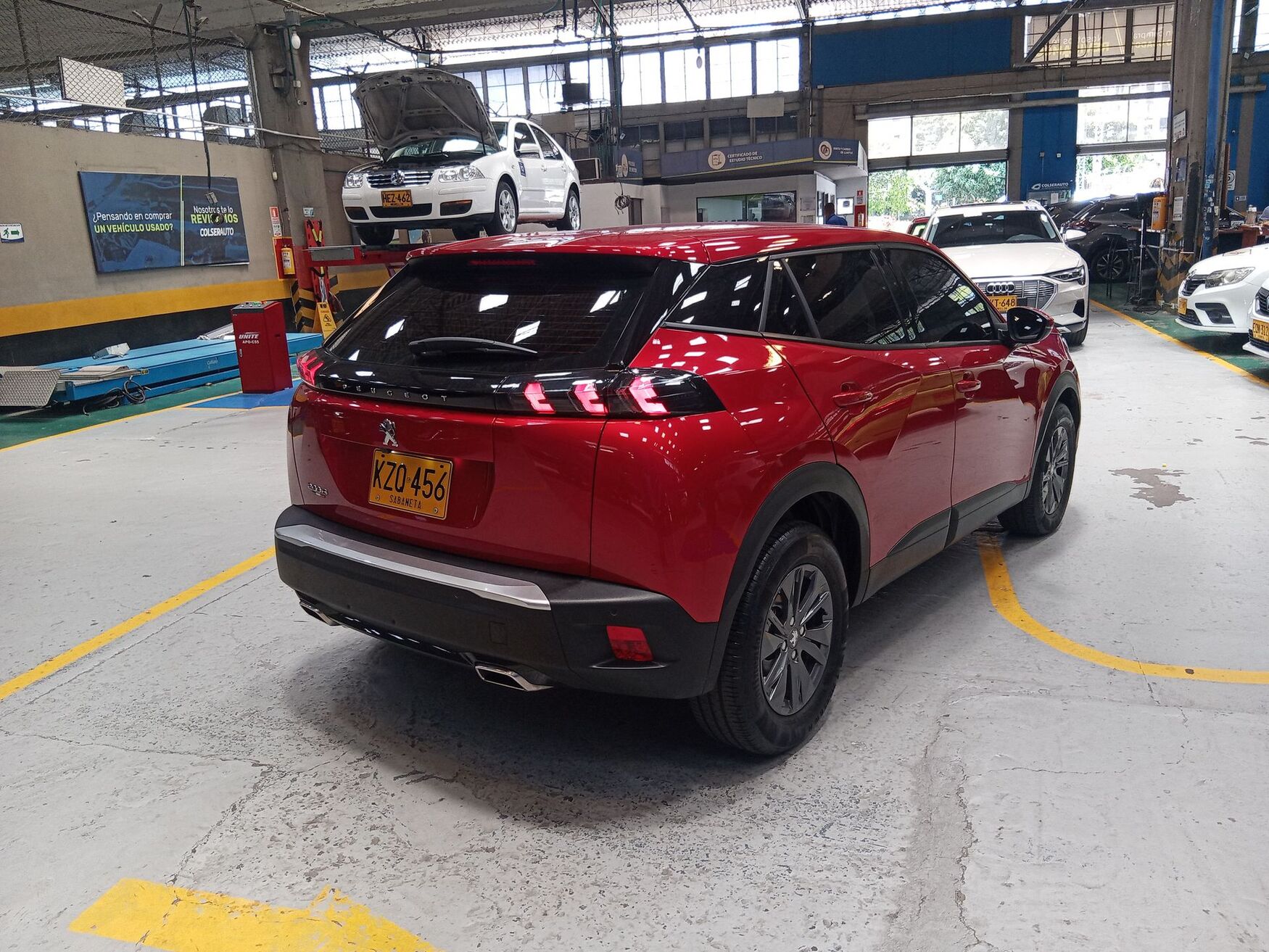 PEUGEOT 2008 2022