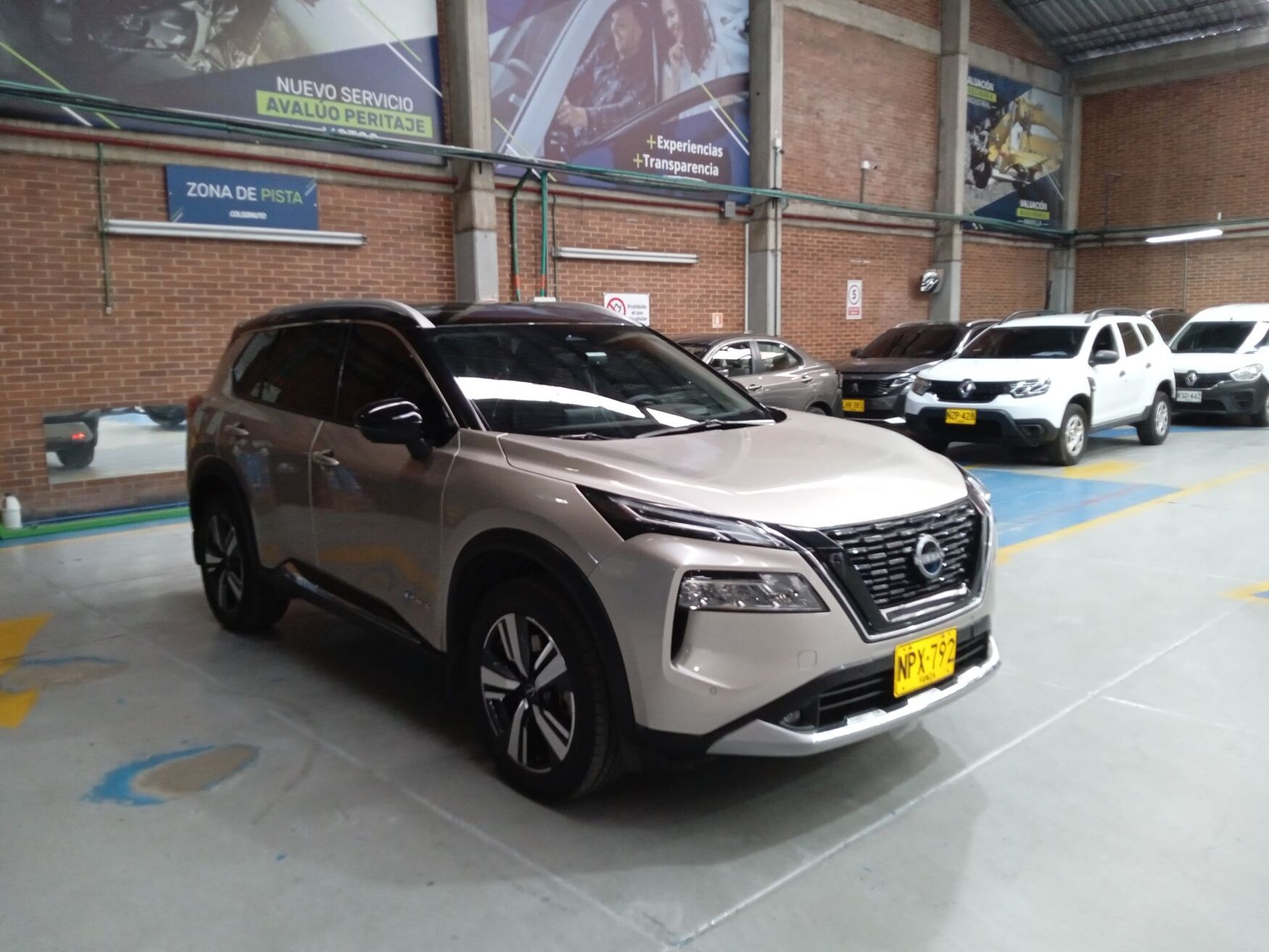NISSAN X-TRAIL 2025