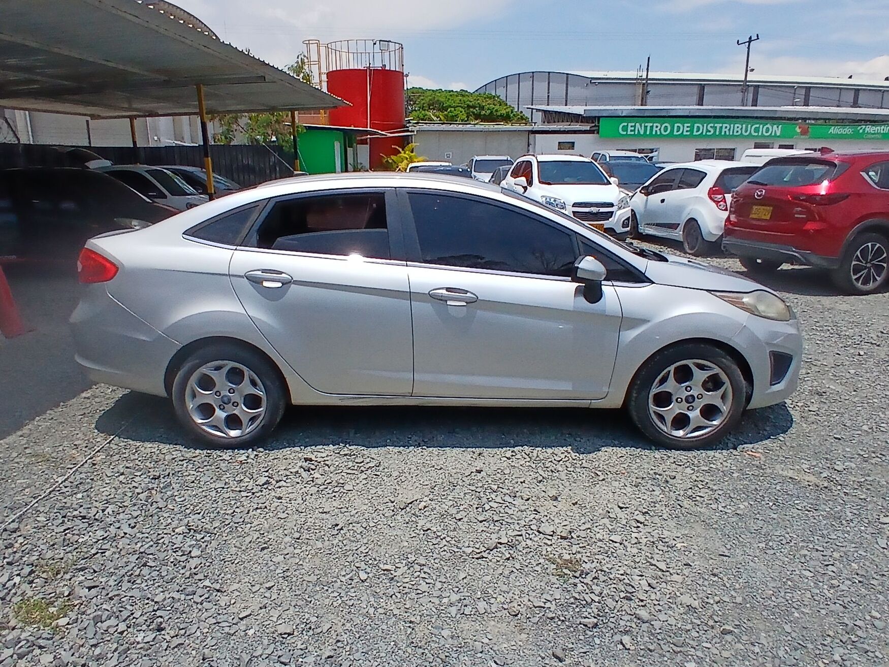 FORD FIESTA 2011