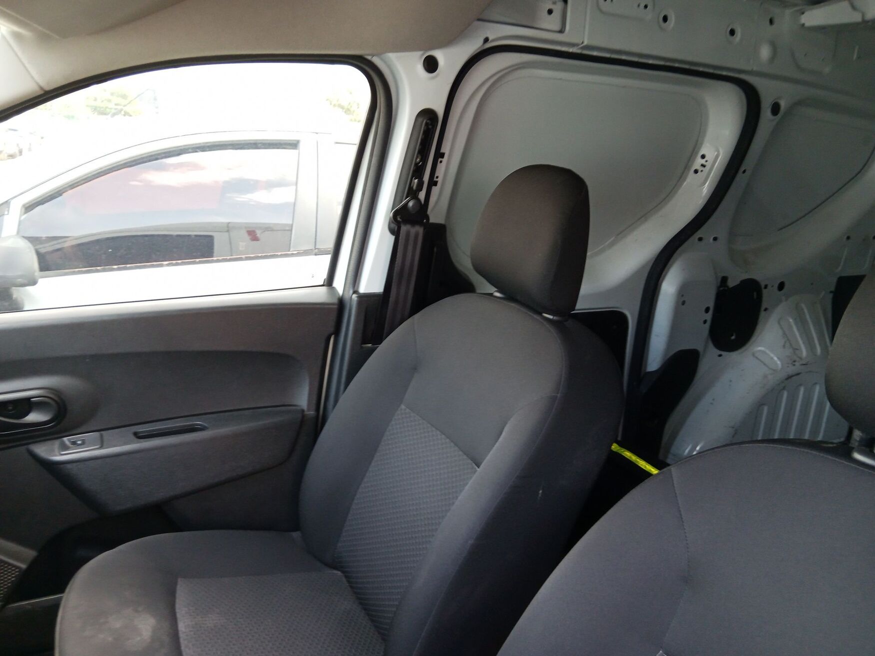 RENAULT KANGOO 2024