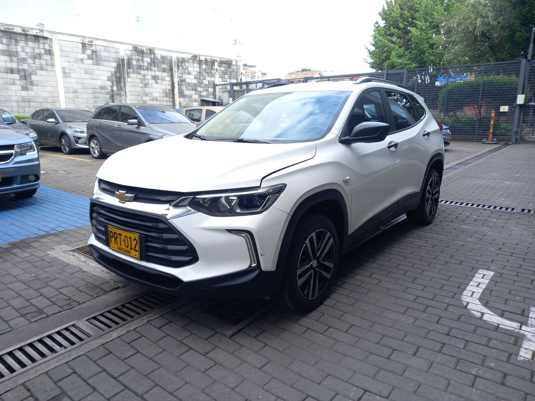 CHEVROLET TRACKER 2025