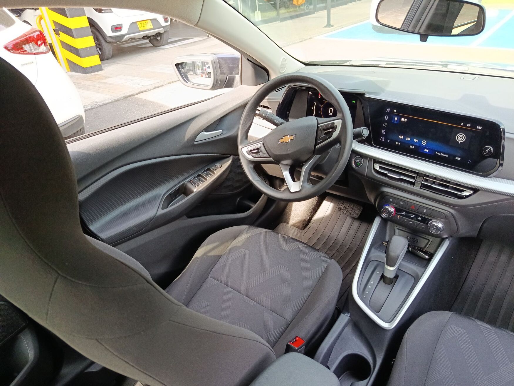 CHEVROLET ONIX 2026