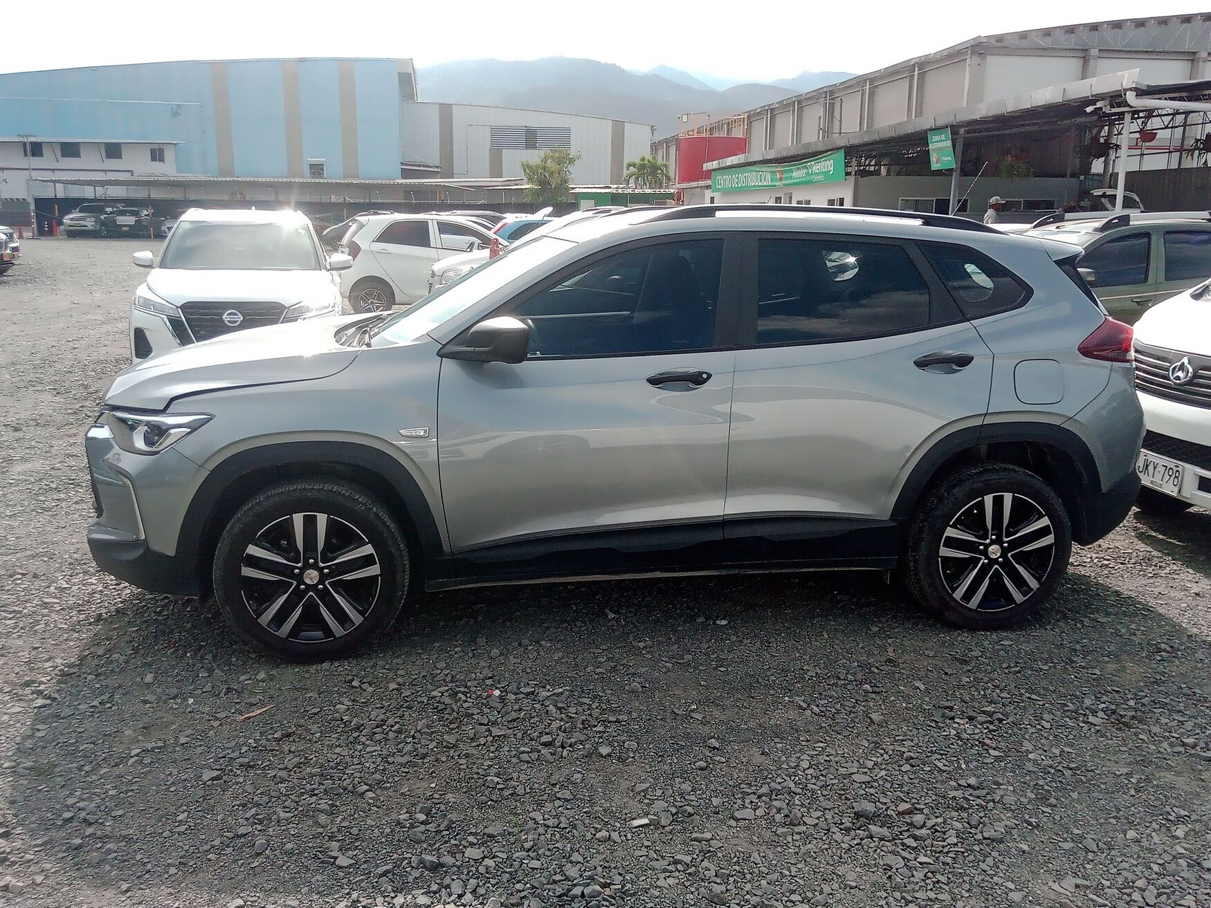 CHEVROLET TRACKER 2025