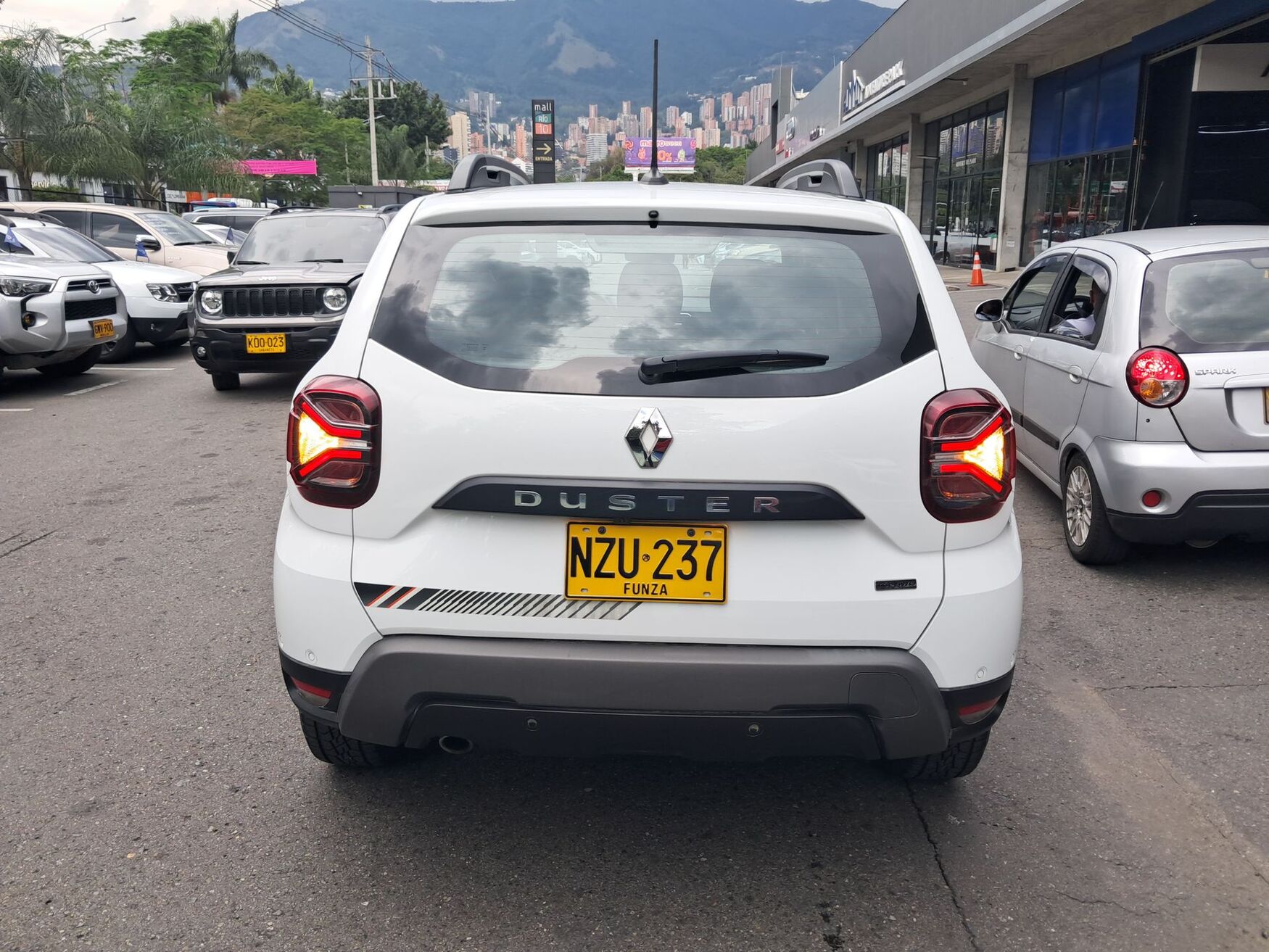 RENAULT DUSTER 2025